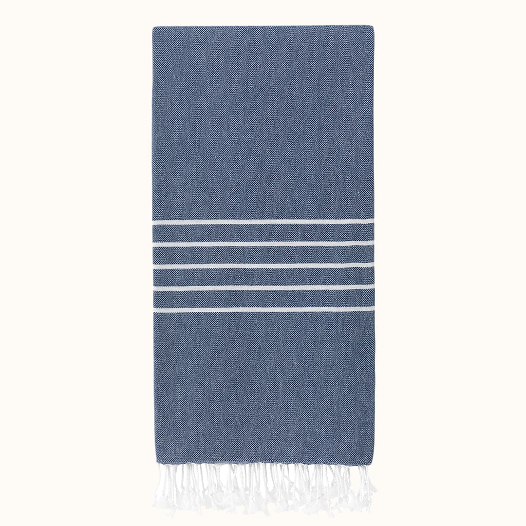 #color_navy blue - lucy