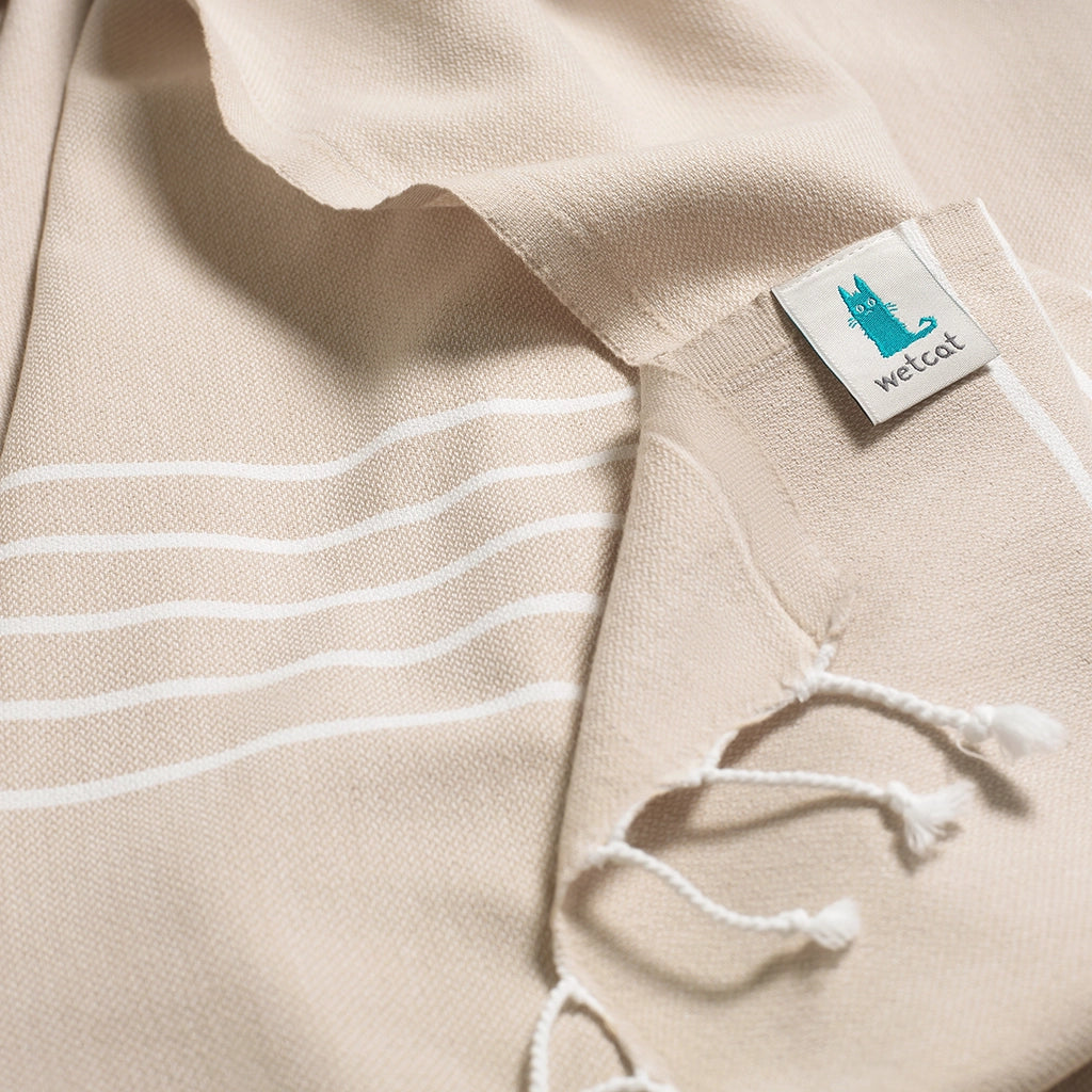 #color_beige - lucy