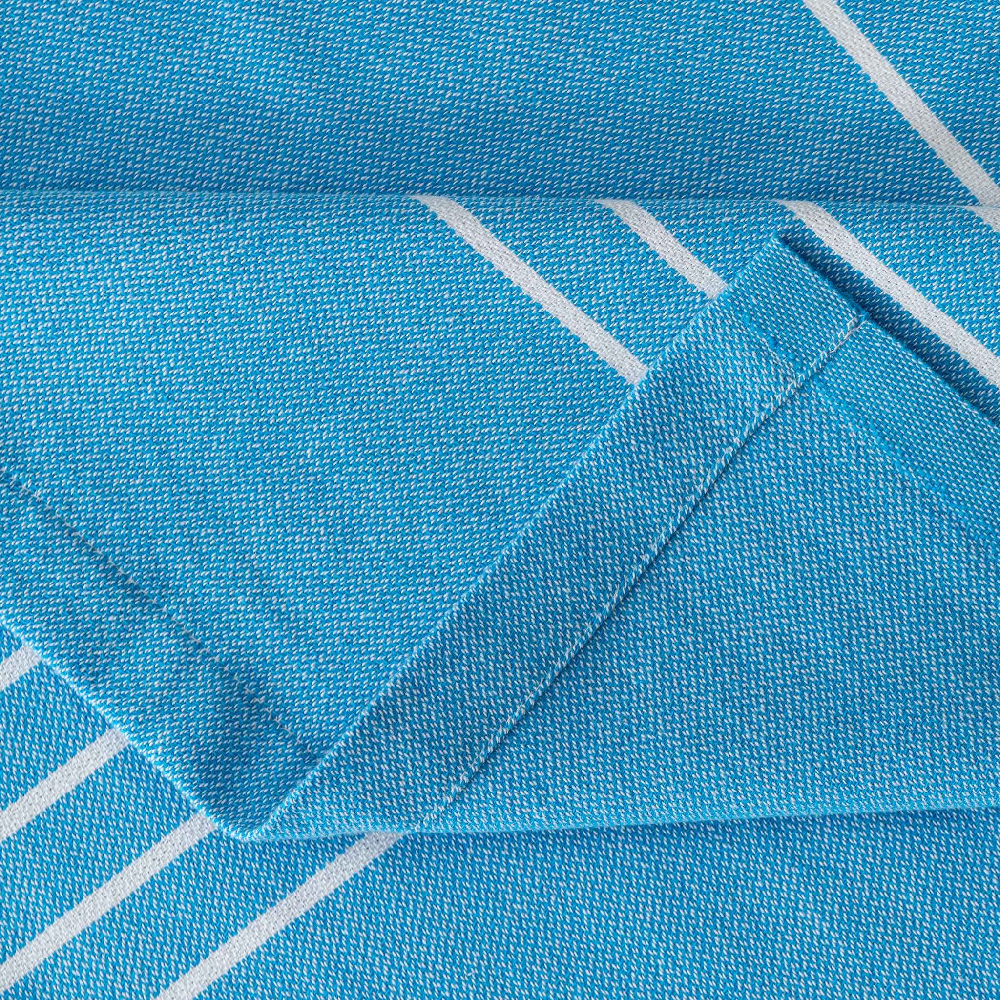 #color_turquoise - lucy