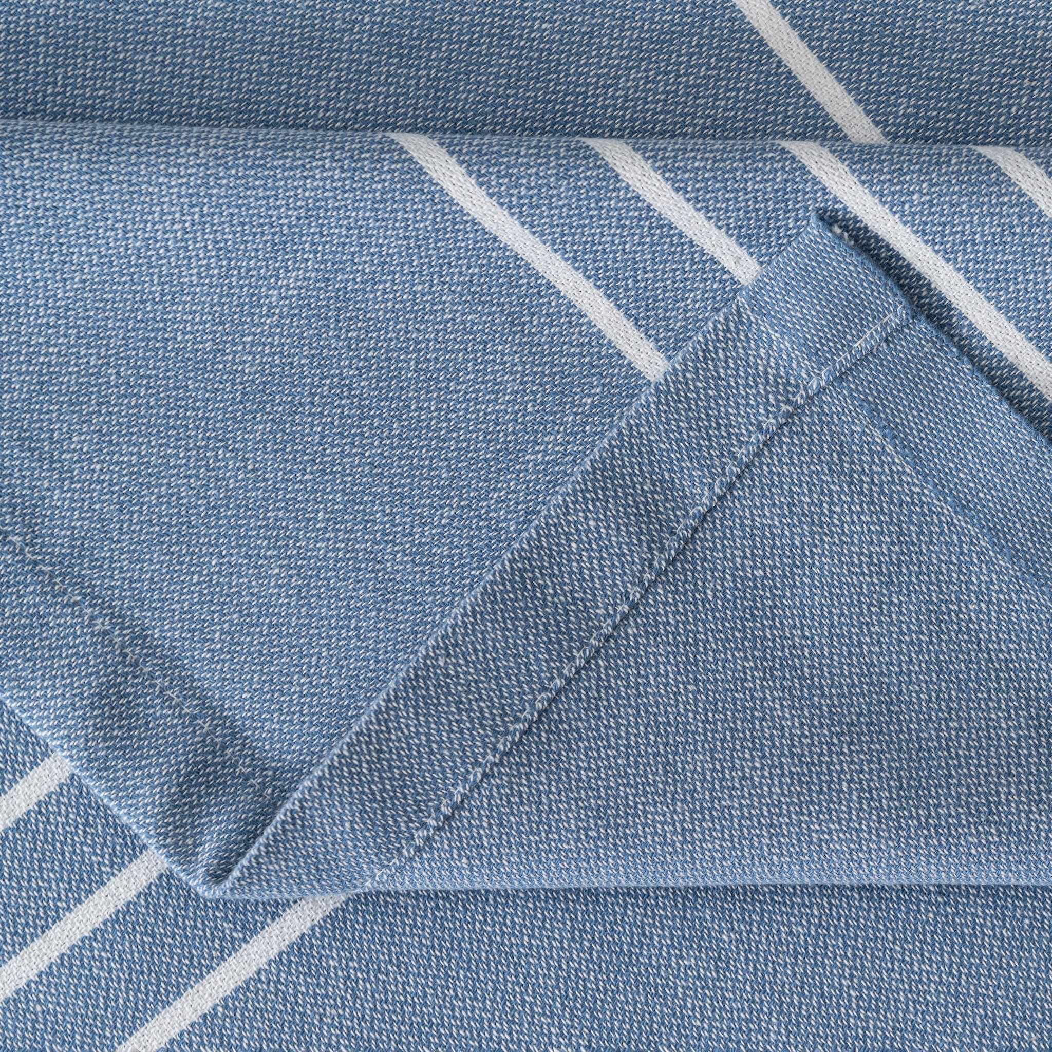 #color_denim blue - lucy